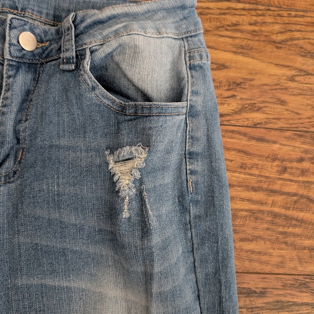 Distressed Skinny‎ Jeans - Picture 5 of 11